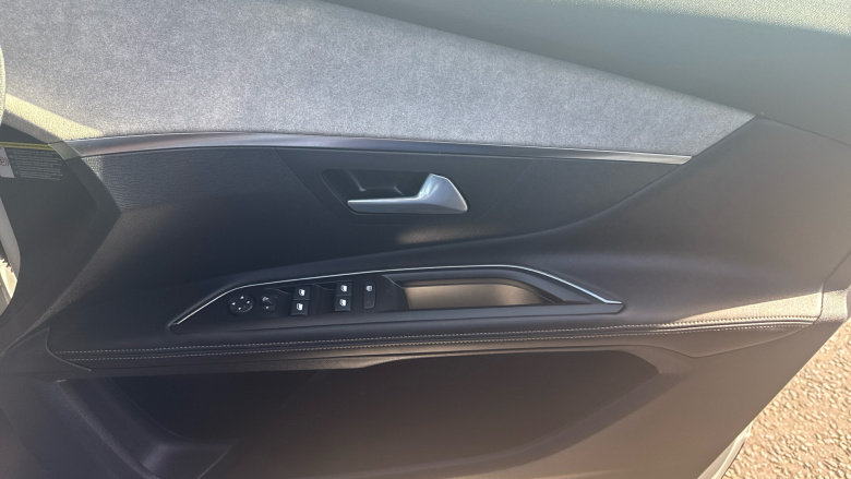 Peugeot 5008 1.5 BlueHDi GT 5dr EAT8 Diesel Estate